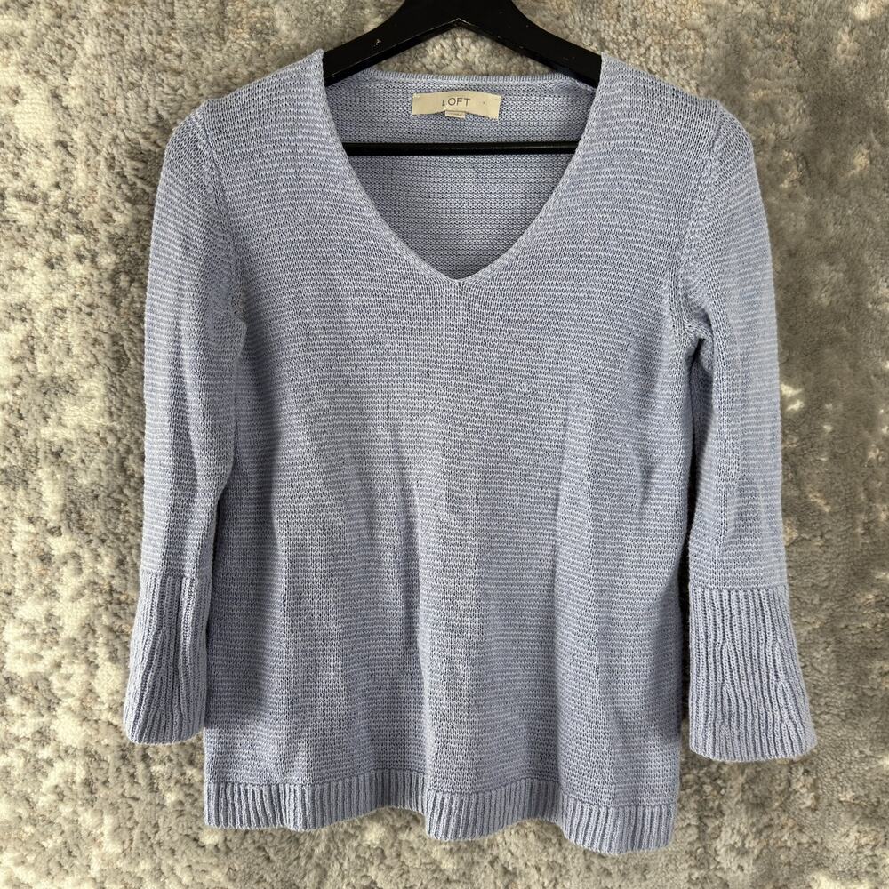 Ann Taylor LOFT Size XS Cotton Blend V Neck Knit Sweater Blue Long Sleeve Casual